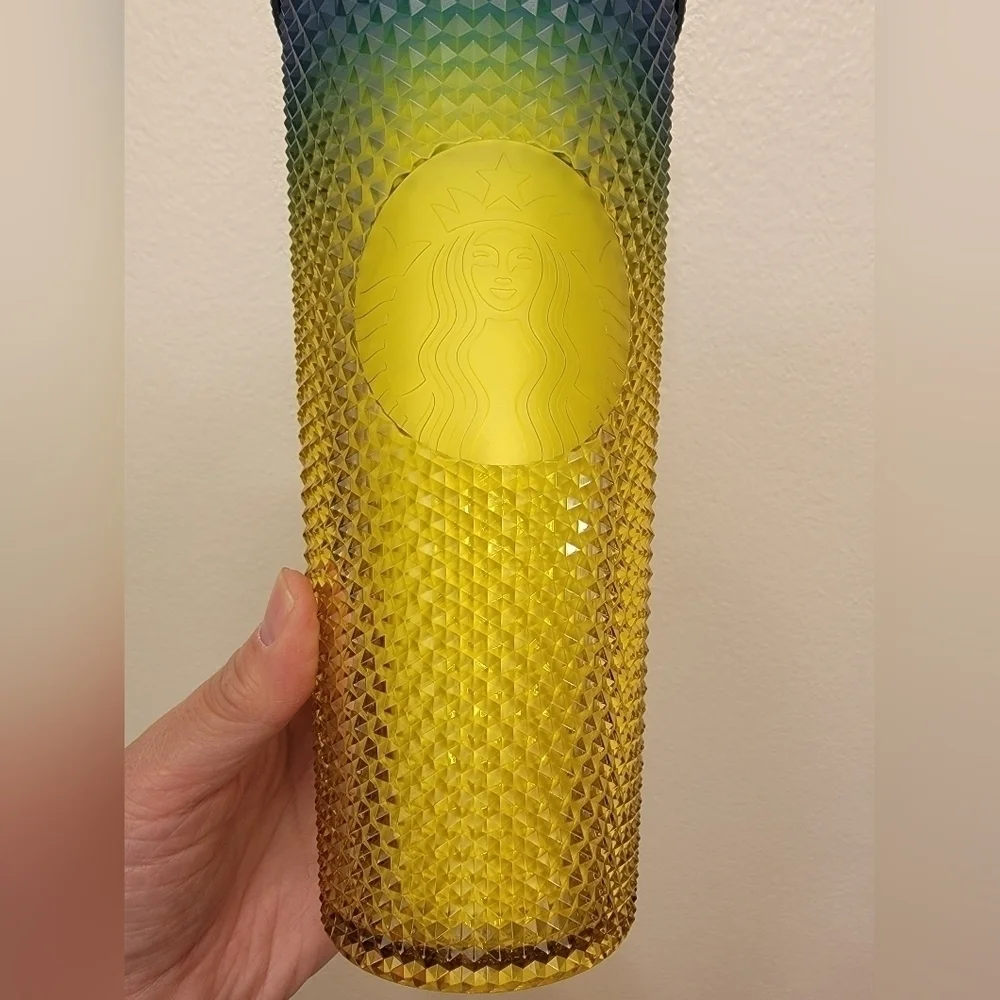 NWT Starbucks 2023 Lemongrass Ombre Venti Tumbler